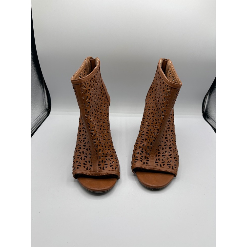 Report Tan Laser Cut Peep Toe‎ Block Heel Ankle Booties Womens Size 8.5